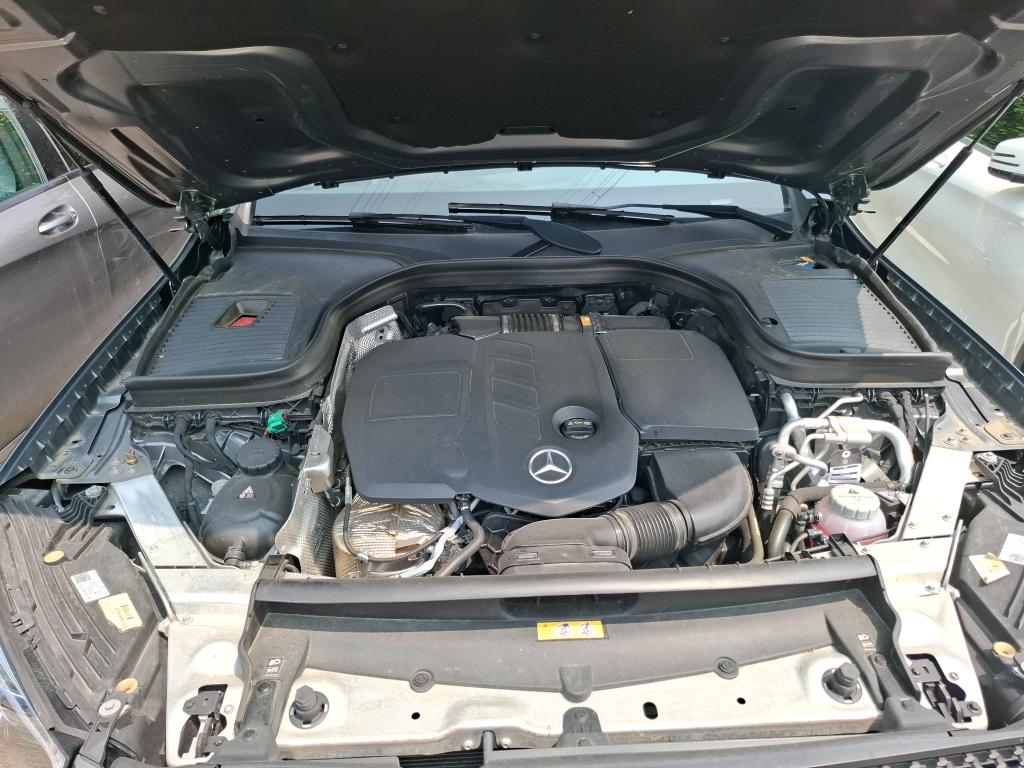 MERCEDES MERCEDES CLASSE GLC COUPE Coupé 300 de 9G-Tronic 4Matic AMG Line 2021