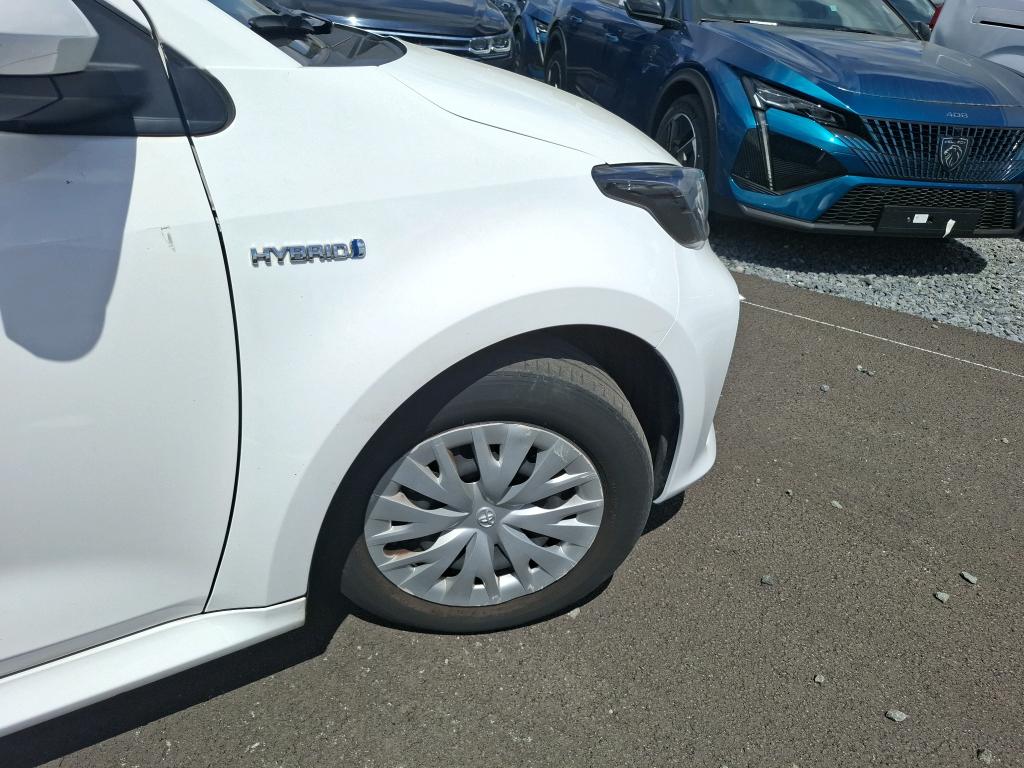 TOYOTA  2021