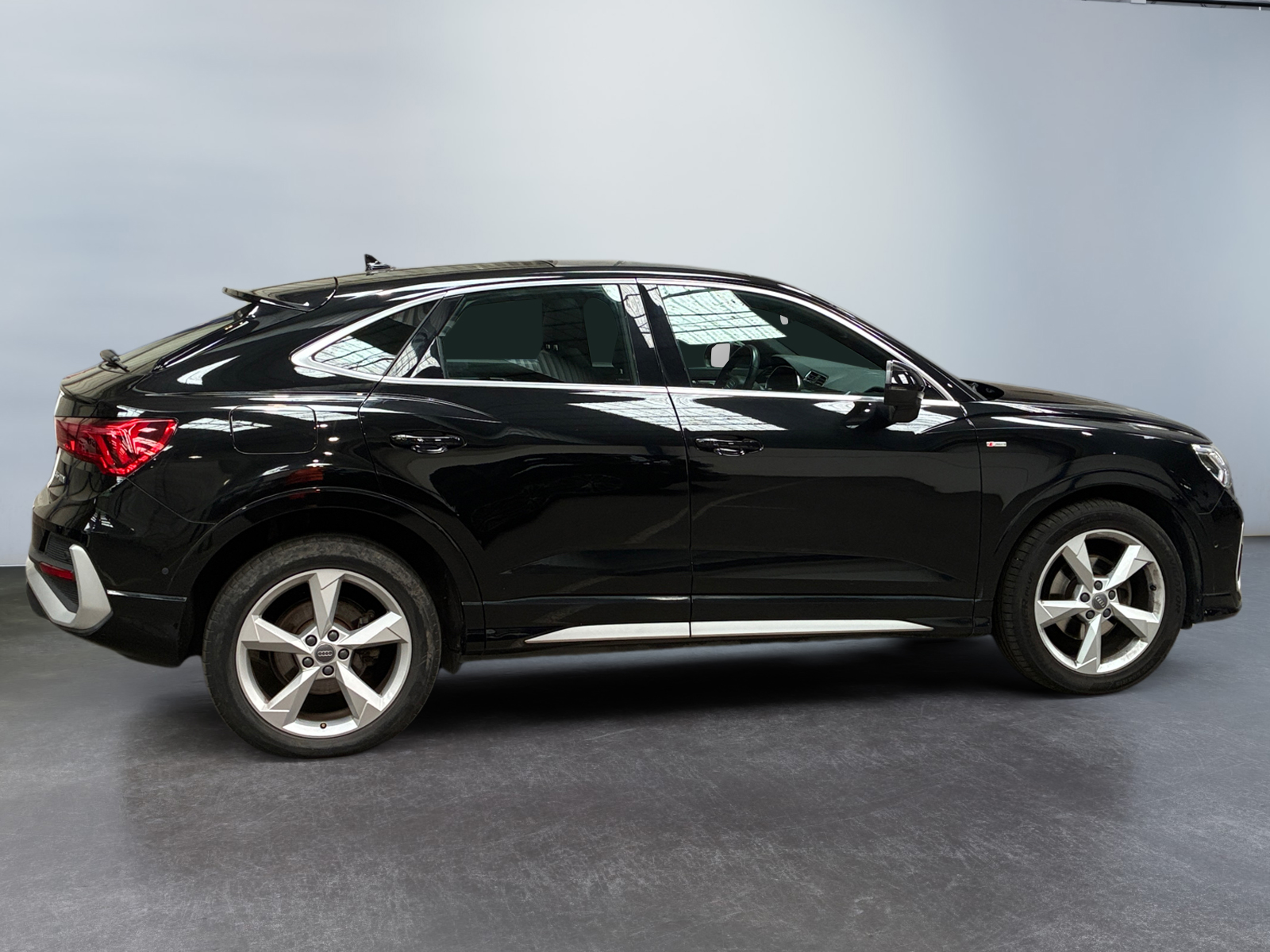 AUDI Q3 35 TDI 150 ch S tronic 7 S line 2019