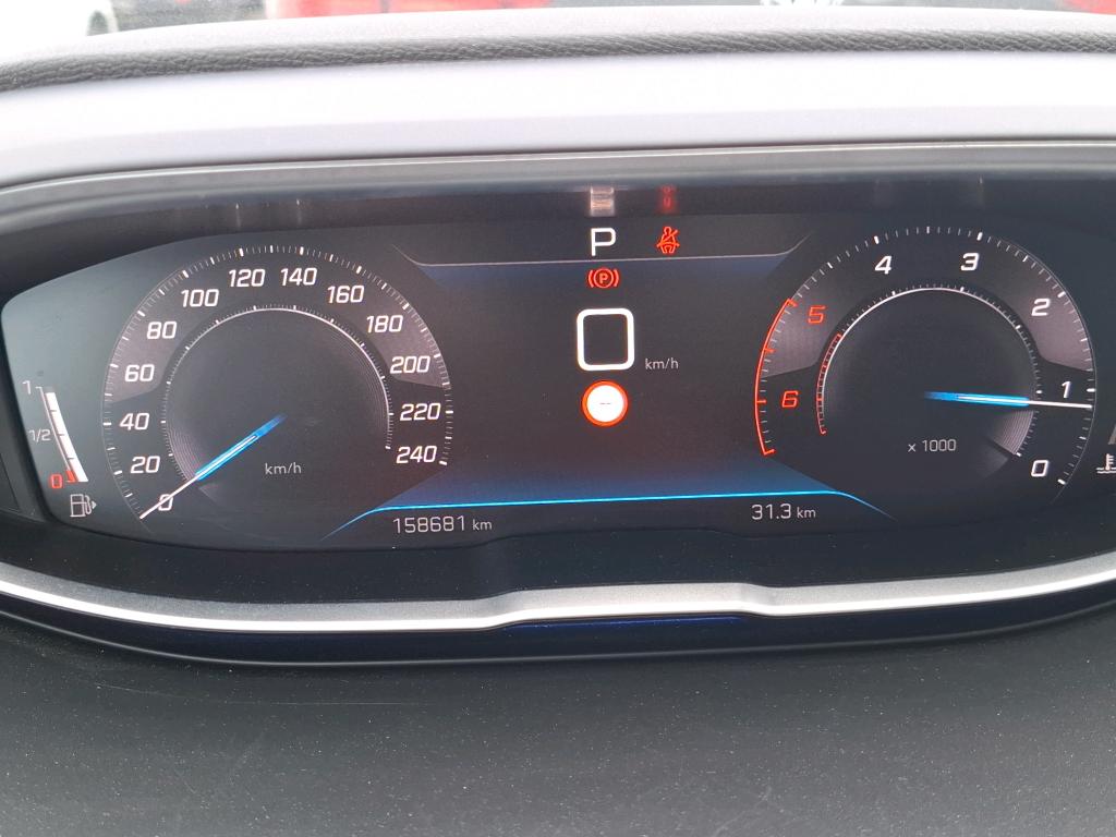 PEUGEOT PEUGEOT 5008 BlueHDi 130ch S&S EAT8 Style 2022