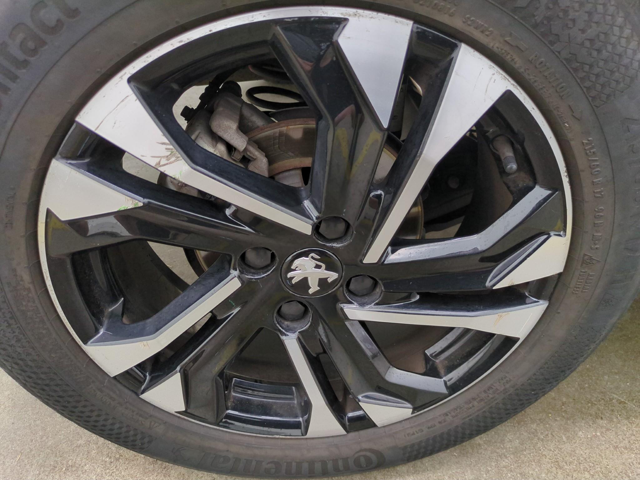 PEUGEOT 2008 BlueHDi 130 S&S EAT8 Allure Pack 2021