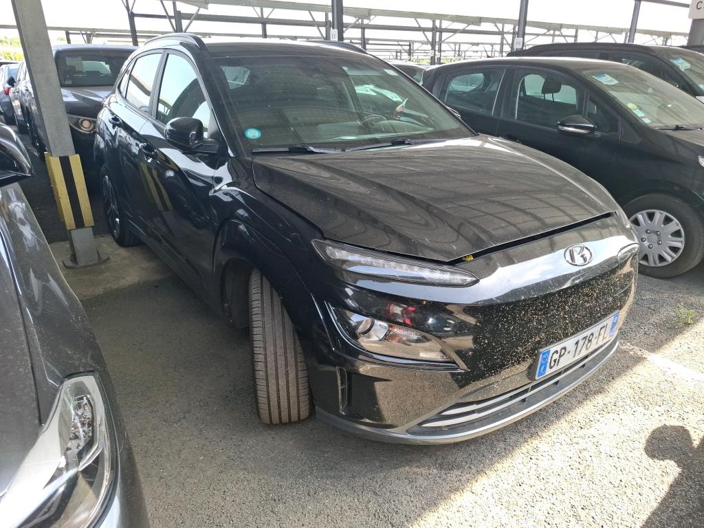 HYUNDAI  2023