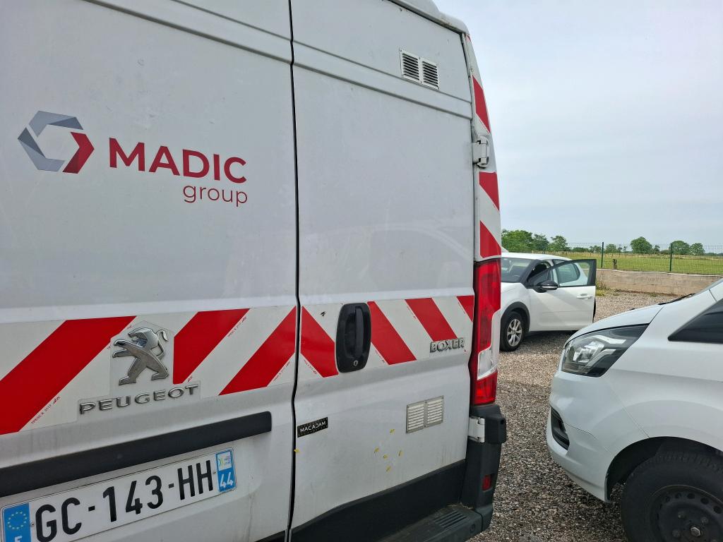 PEUGEOT PEUGEOT BOXER FOURGON TOLE 335 L2H2 BLUEHDI 120 S&S PREMIUM 2021