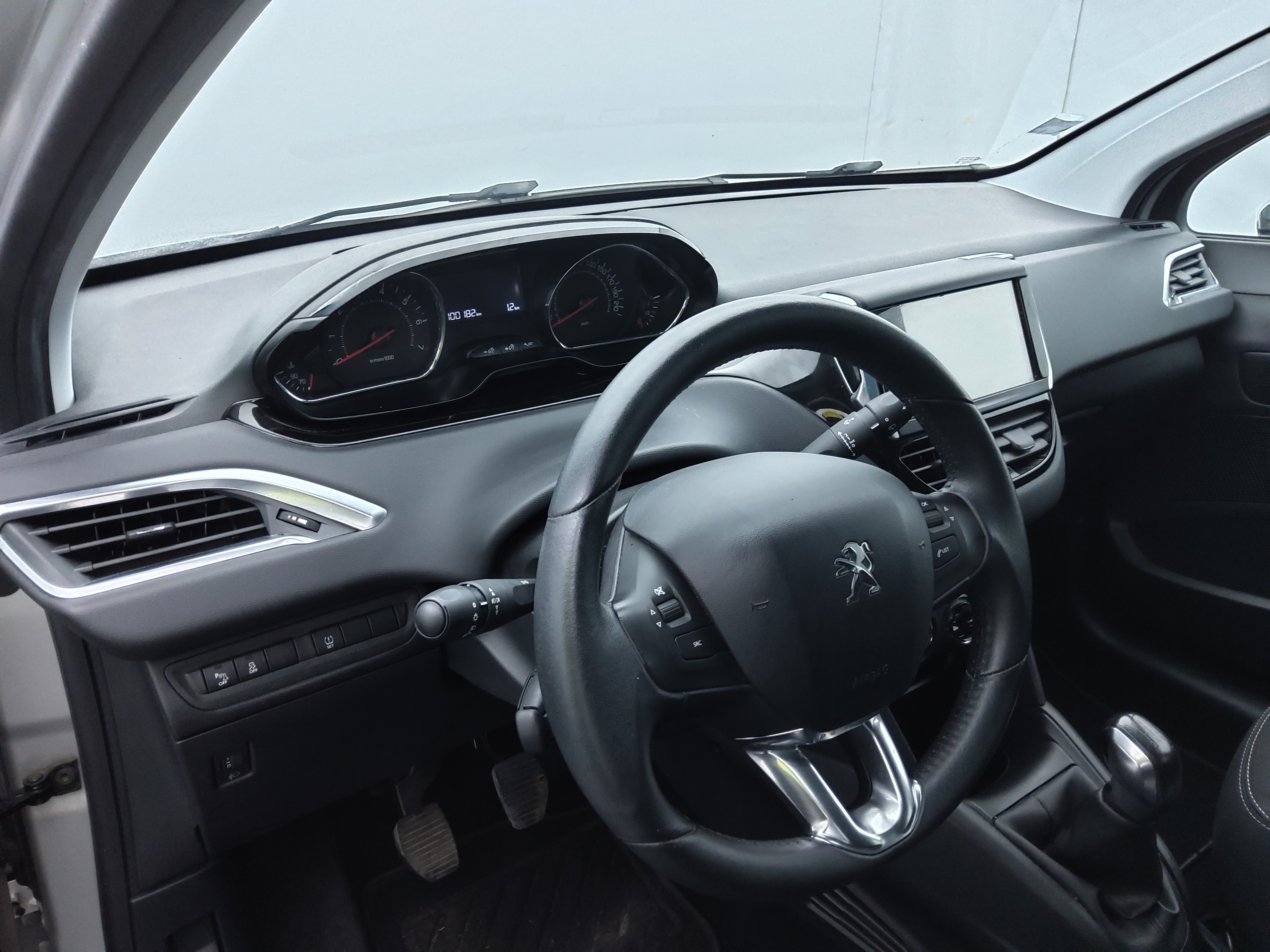 PEUGEOT  2011