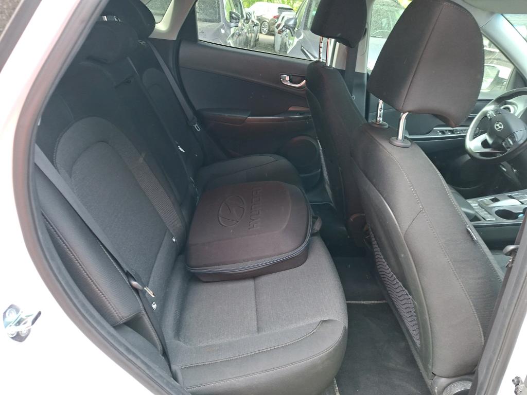 HYUNDAI  2023