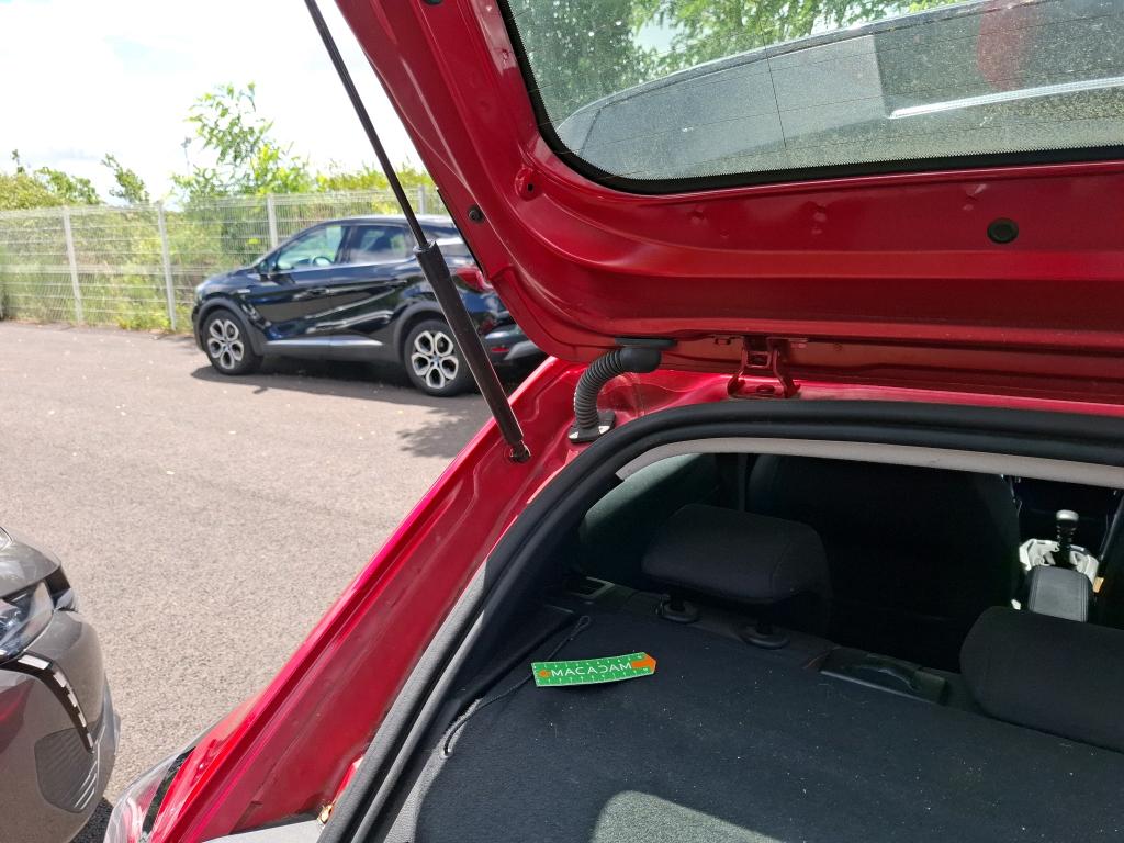 PEUGEOT PEUGEOT 208) 208 BlueHDi 100 S&S BVM6 Active Pack 2023
