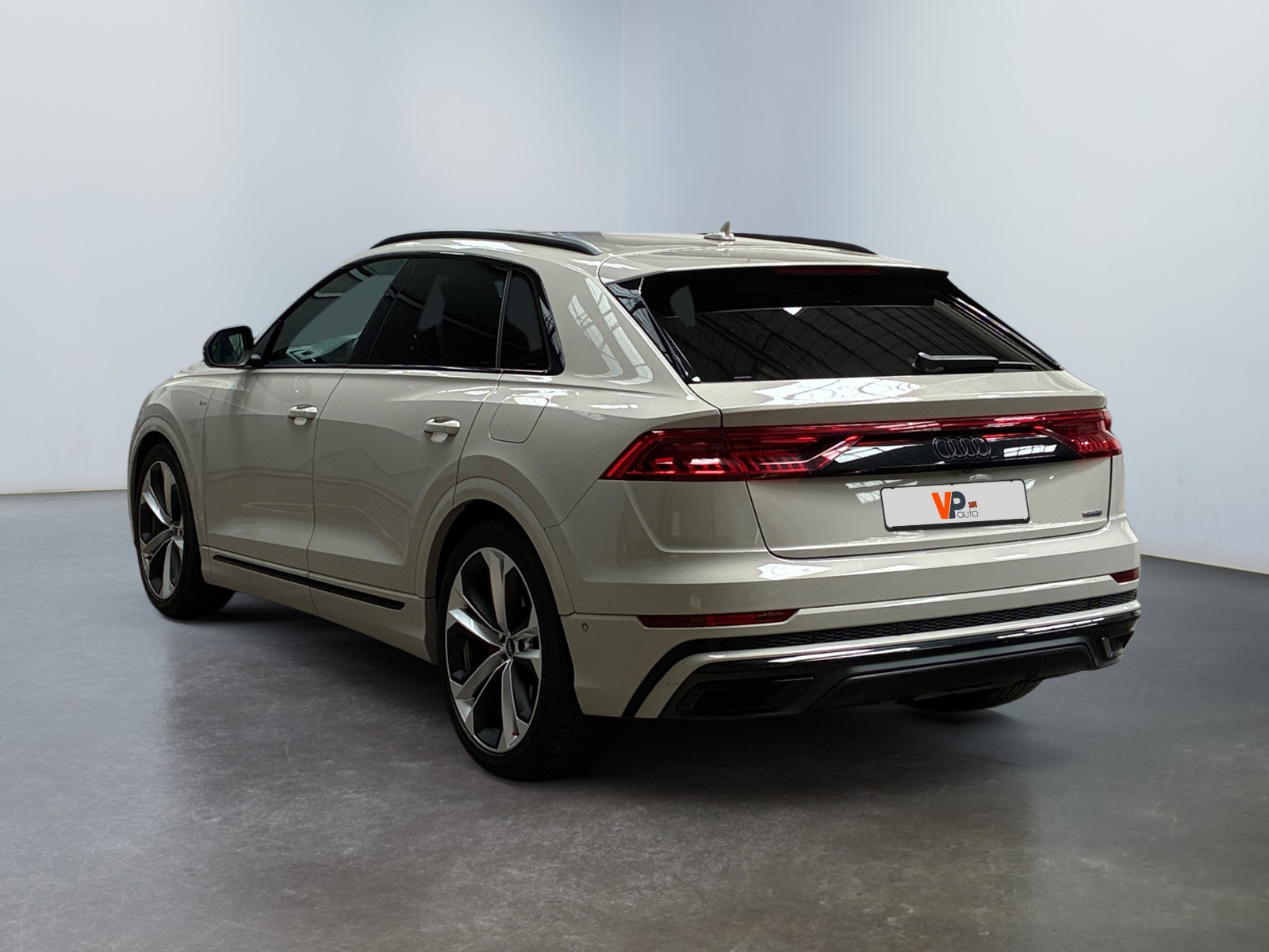 AUDI Q8 55 TFSI 340 Tiptronic 8 Quattro 2021