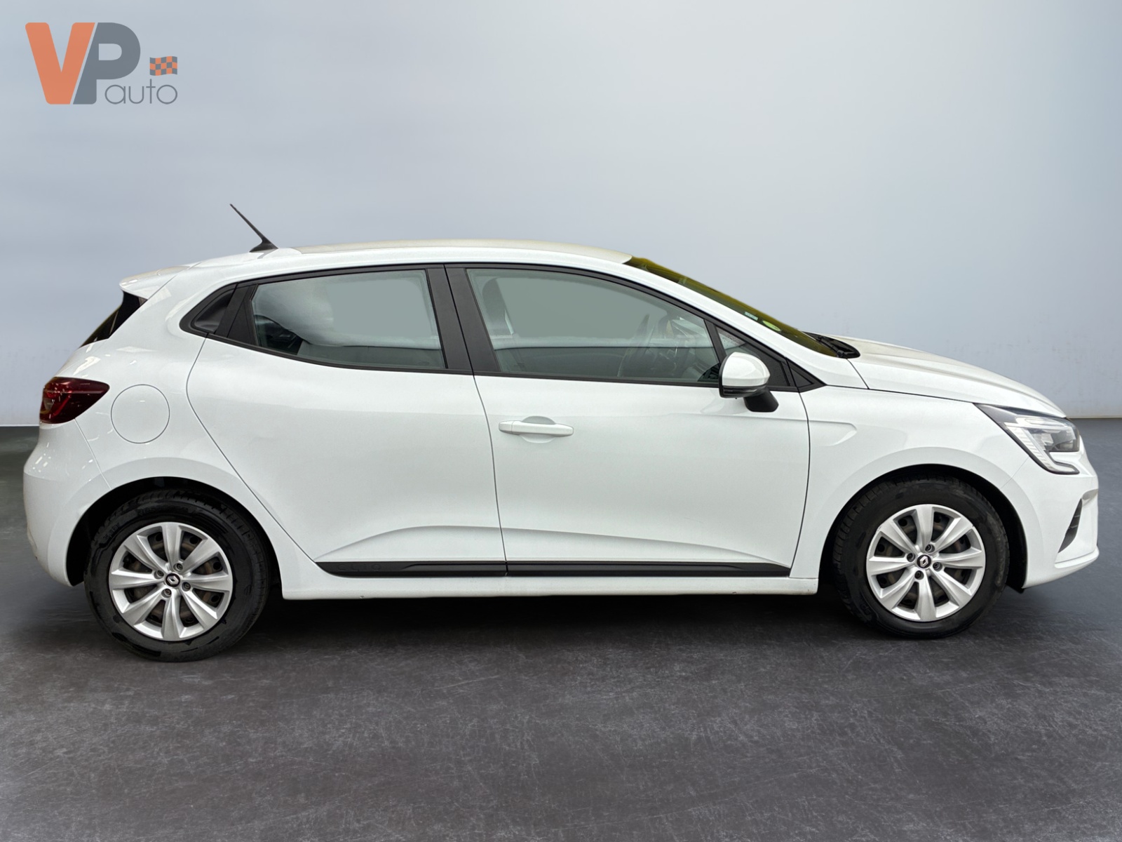 RENAULT  2020