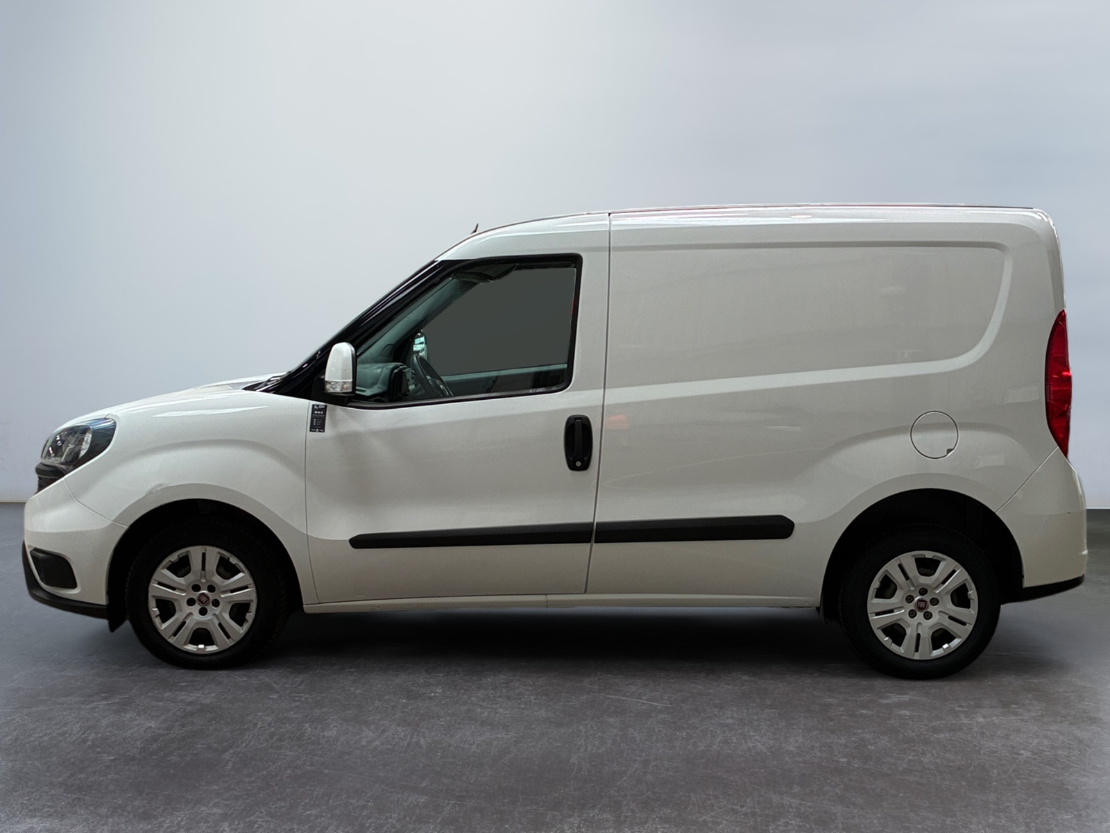 FIAT DOBLO CARGO FT 1.6 MULTIJET 105 PRO LOUNGE 2021