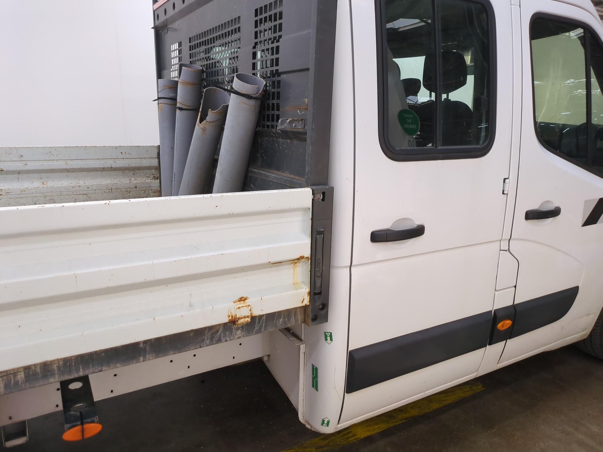 RENAULT MASTER TRANSPORTS SPECIFIQUES (07/2010-0 BD L3 3.5t dCi 130 E6 CONFORT 7 PL 2019