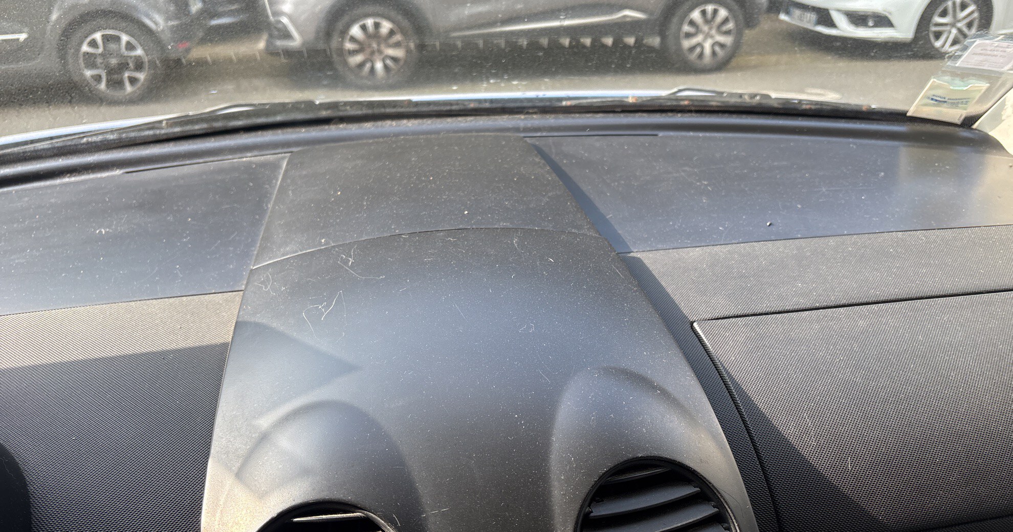 VOLKSWAGEN  2002