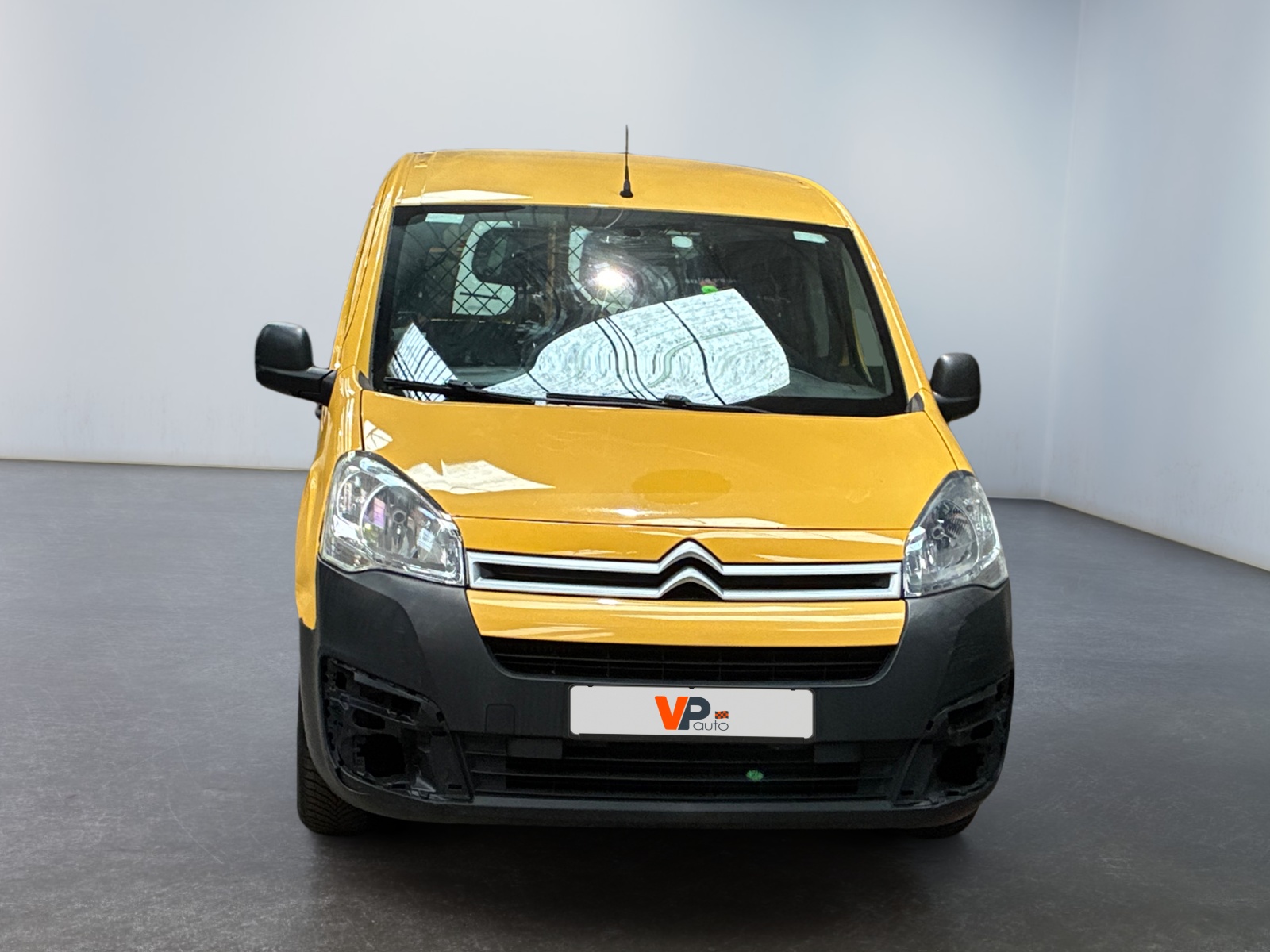 CITROEN BERLINGO FOURGON BERLINGO 20 L1 BlueHDi 100 S&S CLUB ETG6 2016