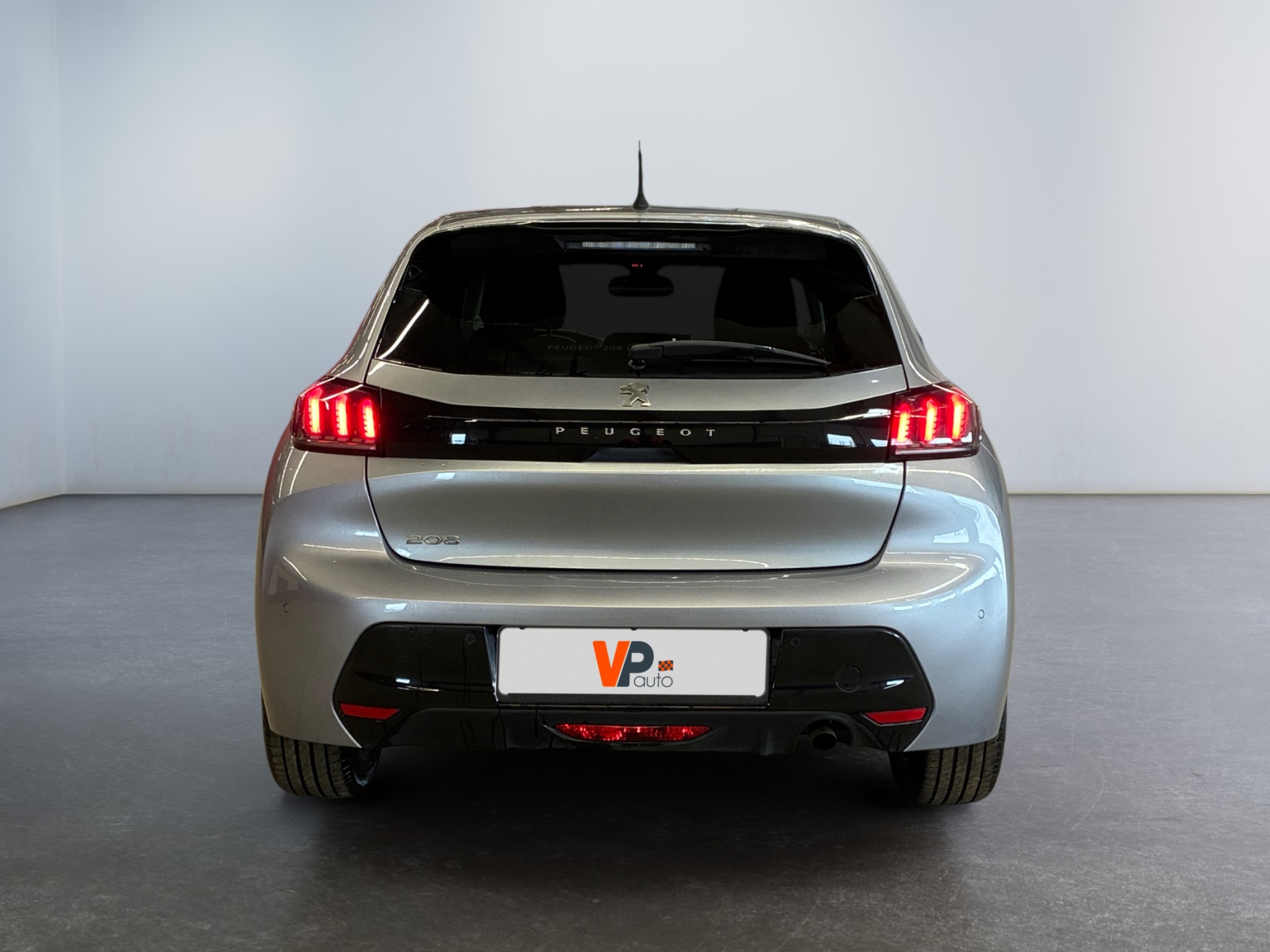 PEUGEOT PEUGEOT 208 BUSINESS PureTech 100 S&S EAT8 Allure 2020