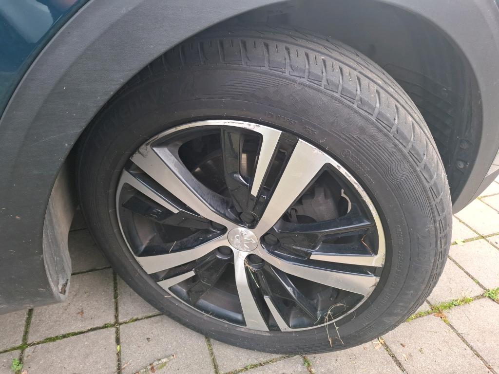 PEUGEOT PEUGEOT 5008 BlueHDi 130ch S&S EAT8 GT 2021