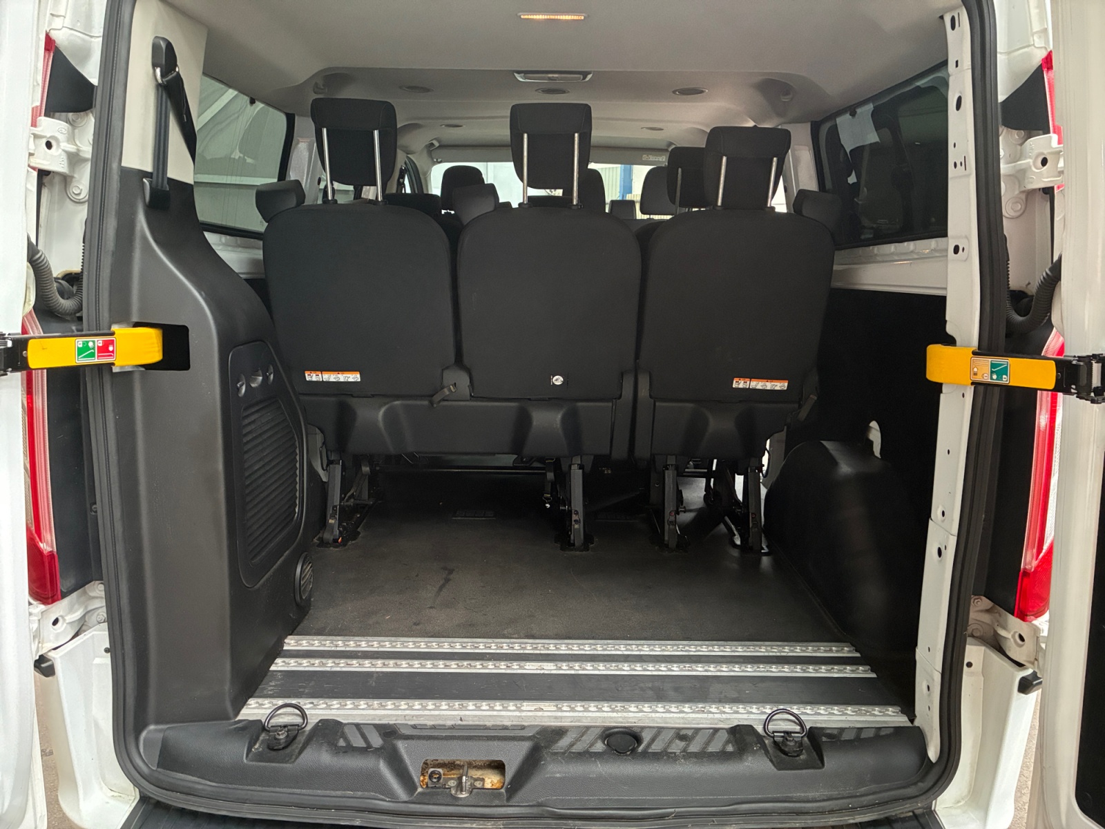 FORD TRANSIT CUSTOM KOMBI Custom 320 L2H1 2.0 EcoBlue 130 Trend Business 2020