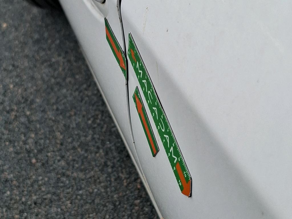 TOYOTA  2019