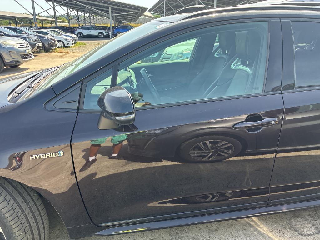 TOYOTA  2021