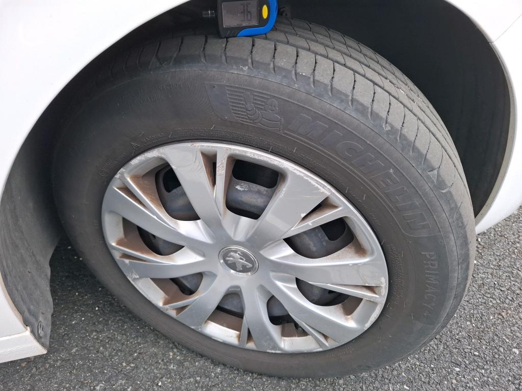 PEUGEOT PEUGEOT 208 AFFAIRE BLUEHDI 100 S&S BVM5 PREMIUM PACK 2019