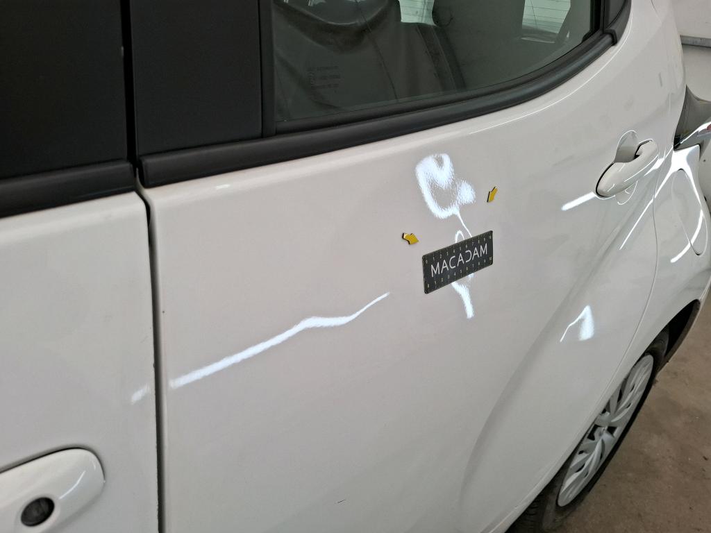 TOYOTA  2022