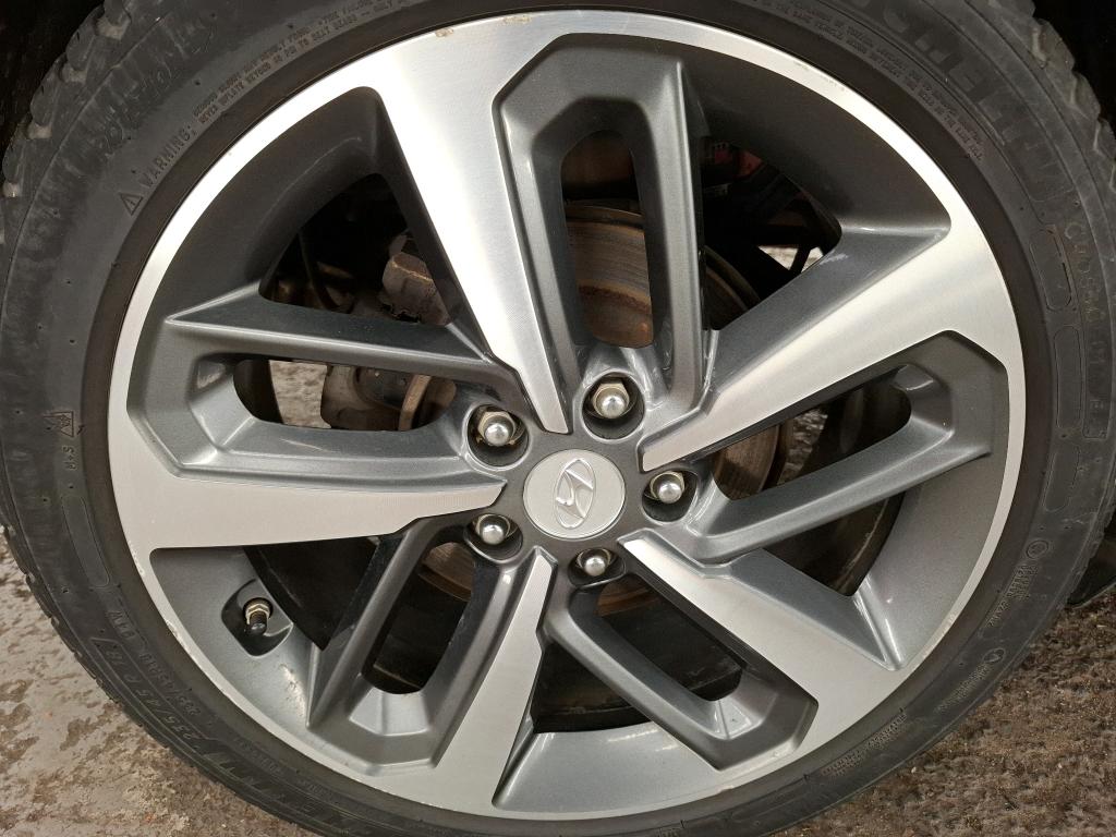 HYUNDAI  2019