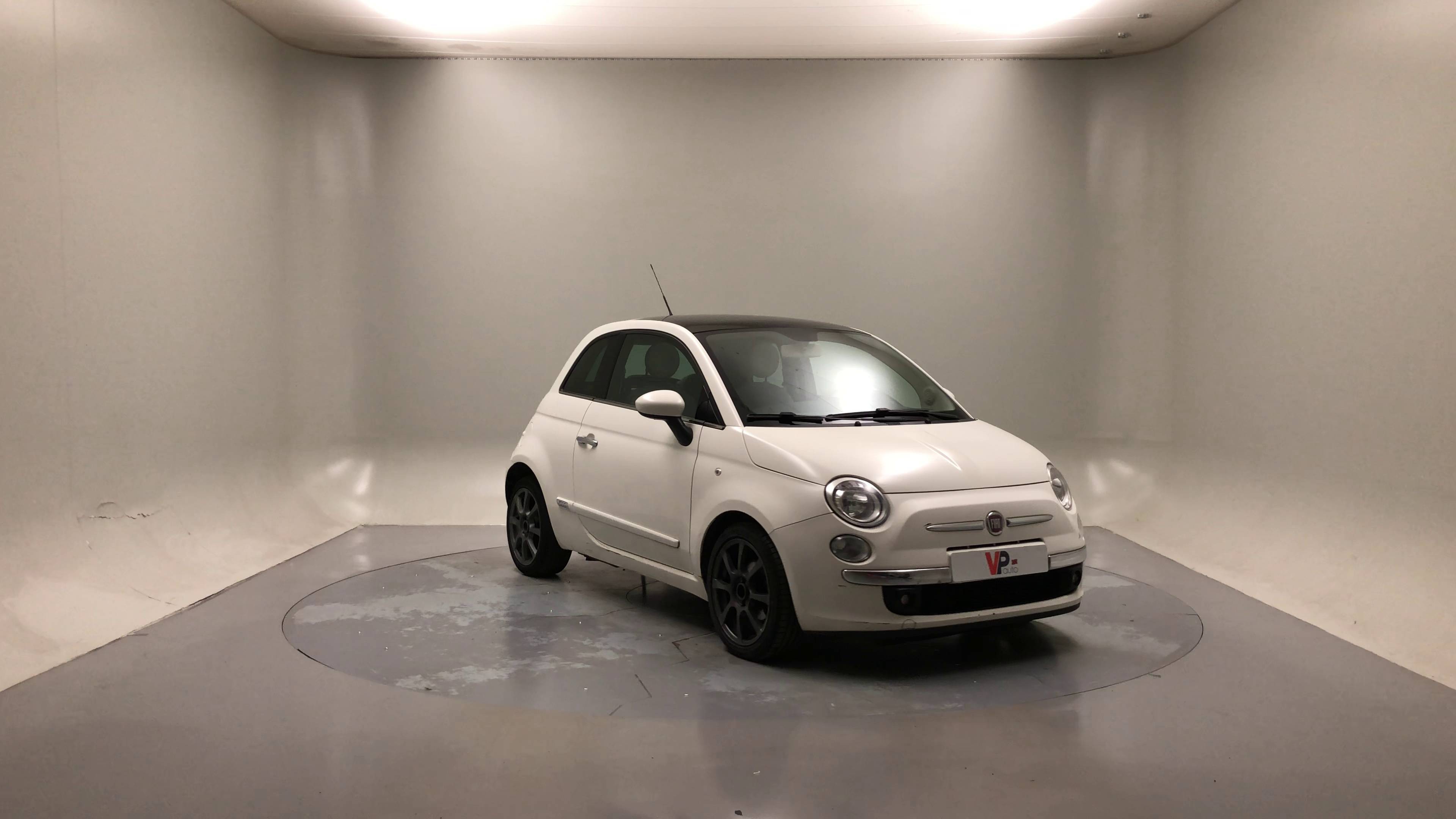 FIAT  2011