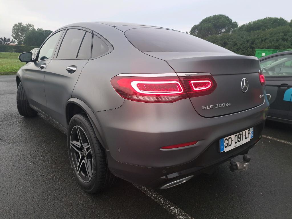 MERCEDES MERCEDES CLASSE GLC COUPE Coupé 300 de 9G-Tronic 4Matic AMG Line 2021