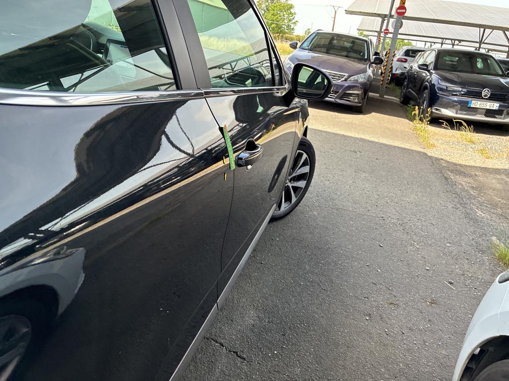 RENAULT RENAULT CLIO V TCe 140 - 21 Intens 2022