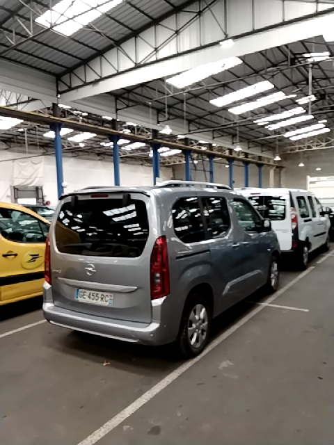 PEUGEOT 3008 Hybrid4 300 e-EAT8 2022