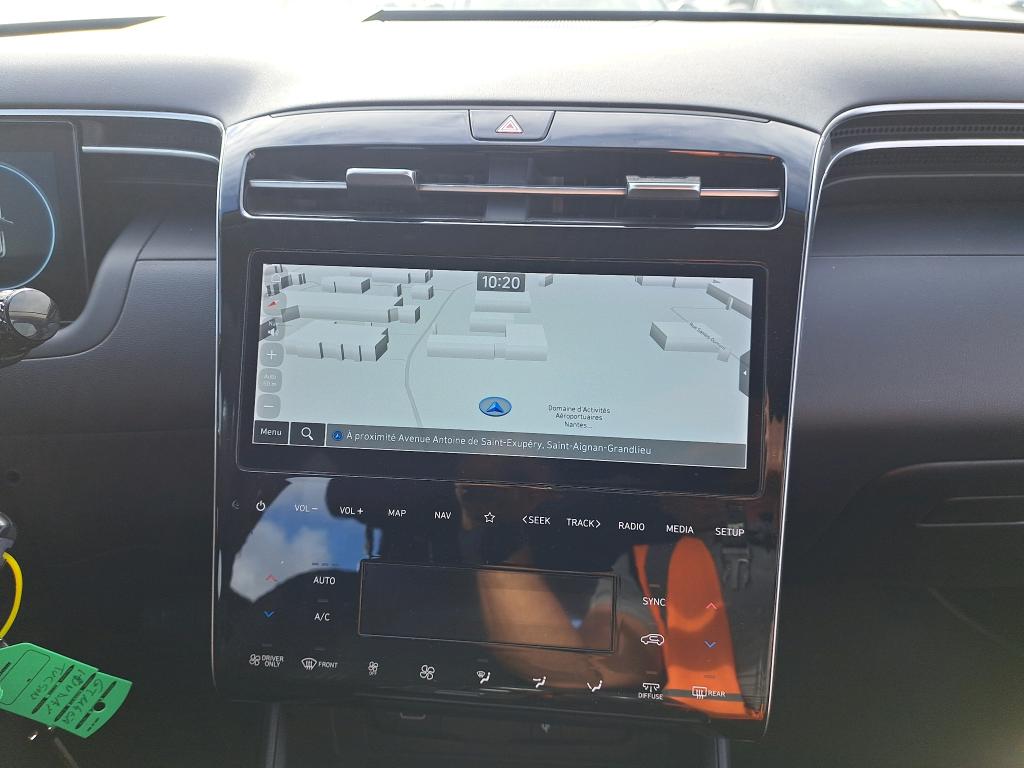 HYUNDAI  2023