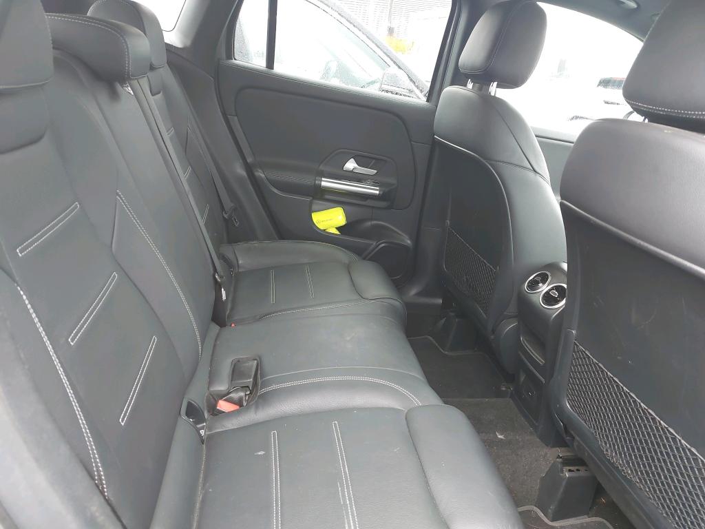 MERCEDES MERCEDES GLA II 200 d 8G-DCT AMG Line 2022