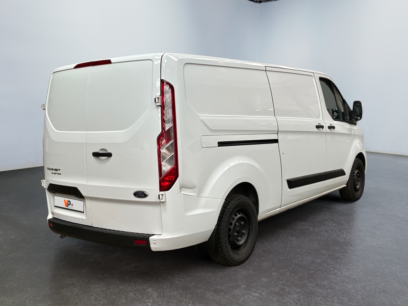 FORD TRANSIT CUSTOM FOURGON 300 L2H1 2.0 ECOBLUE 170 BVA TREND BUSINESS 2023