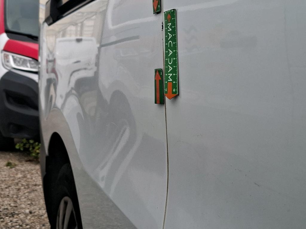RENAULT RENAULT TRAFIC FOURGON FGN L2H1 1300 KG DCI 145 ENERGY GRAND CONFORT 2021