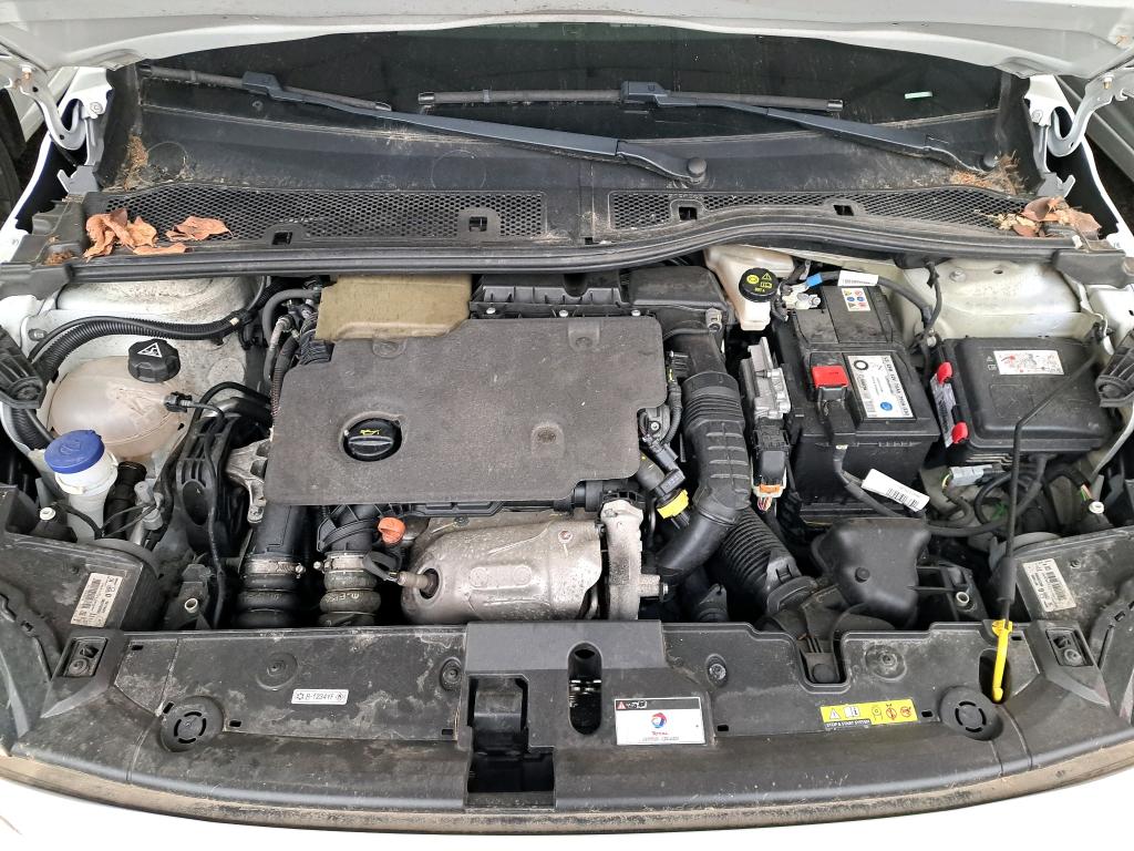 PEUGEOT PEUGEOT 208 AFFAIRE BLUEHDI 100 S&S BVM6 PREMIUM 2023