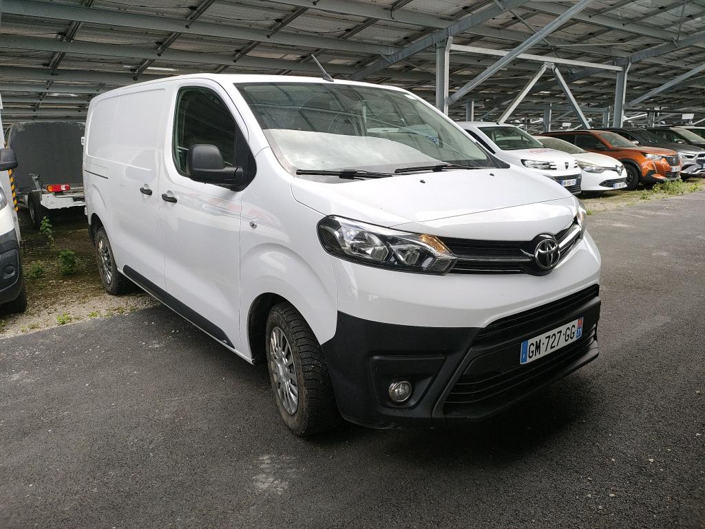 TOYOTA  2023