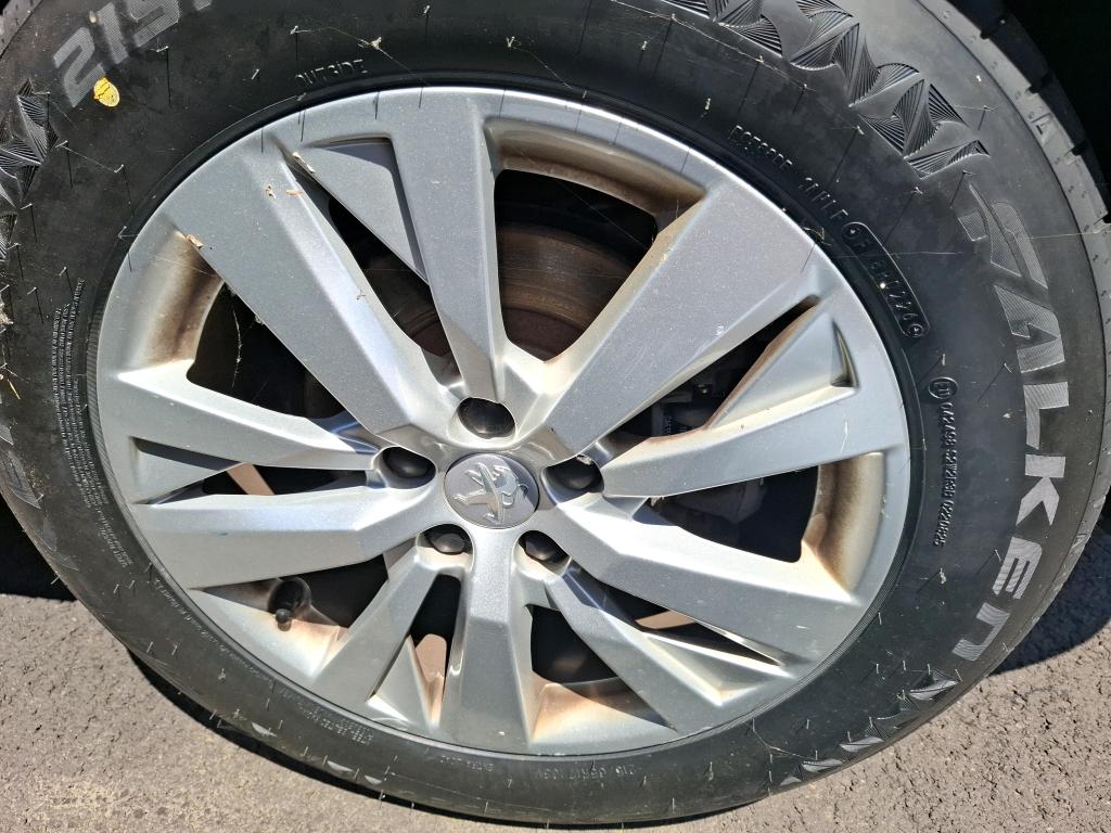 PEUGEOT PEUGEOT 5008 PureTech 130ch S&S EAT8 Active Pack 2023
