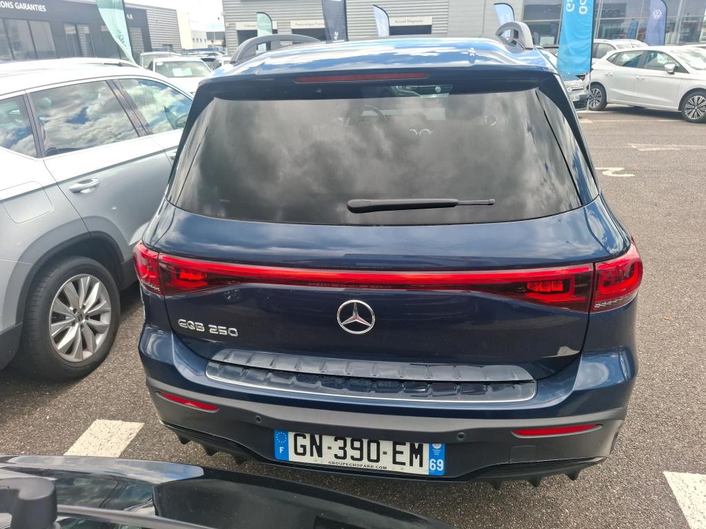 MERCEDES MERCEDES EQB 250 AMG Line 2023