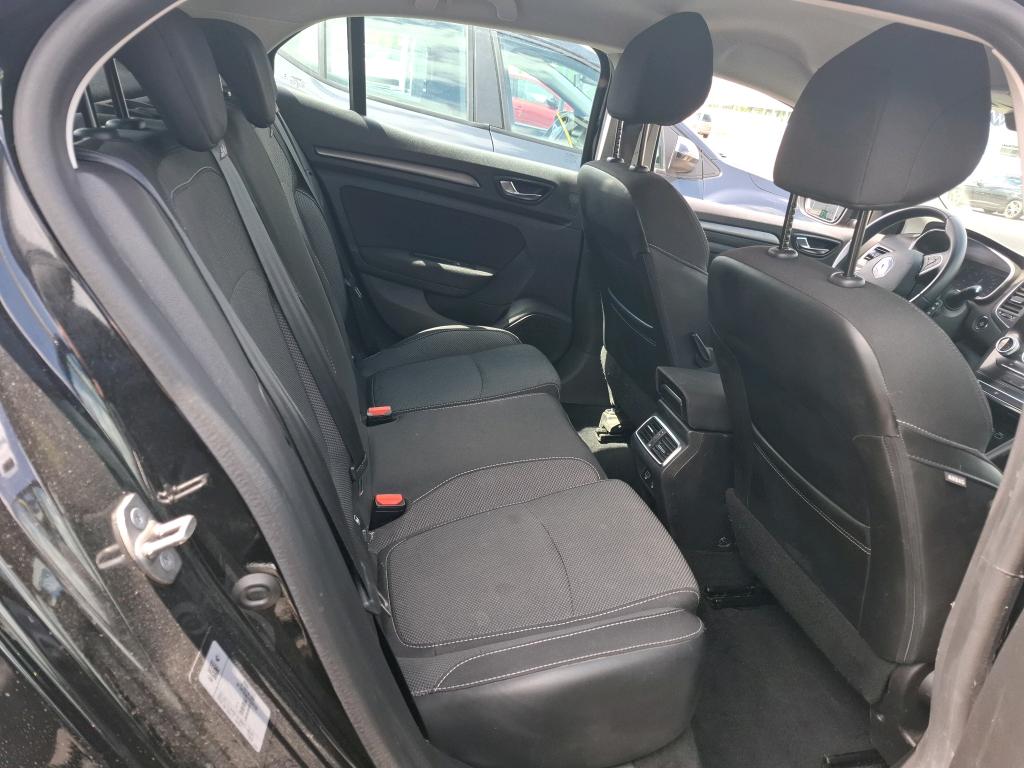 RENAULT RENAULT MÉGANE MEGANE IV Berline TCe 140 Evolution 2023