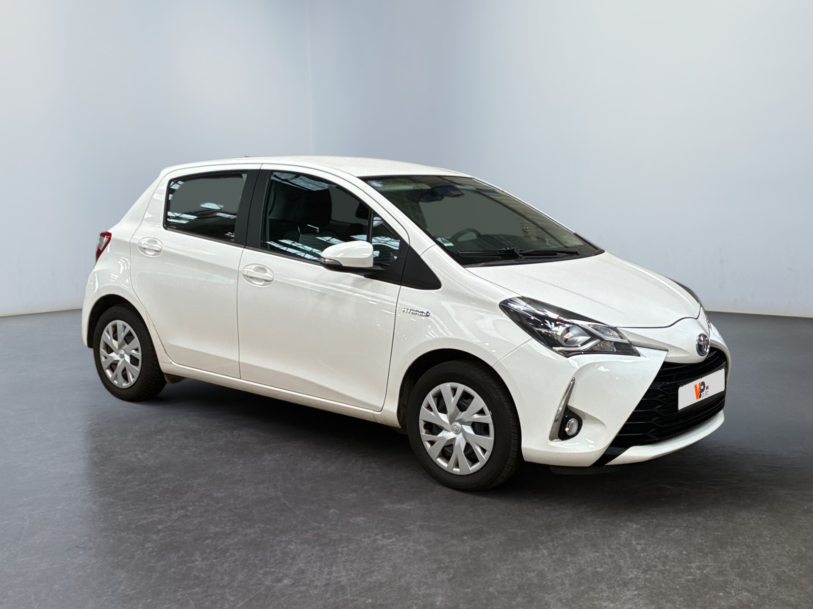 TOYOTA YARIS HYBRIDE AFFAIRES 100H FRANCE BUSINESS 2020