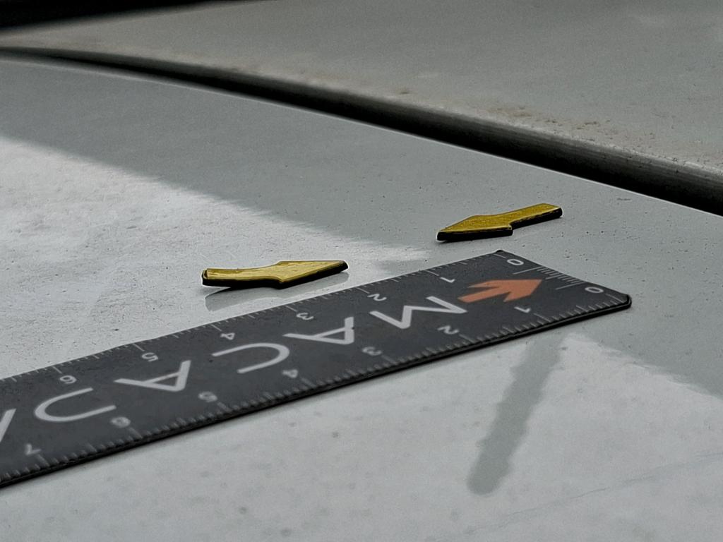 TOYOTA  2019