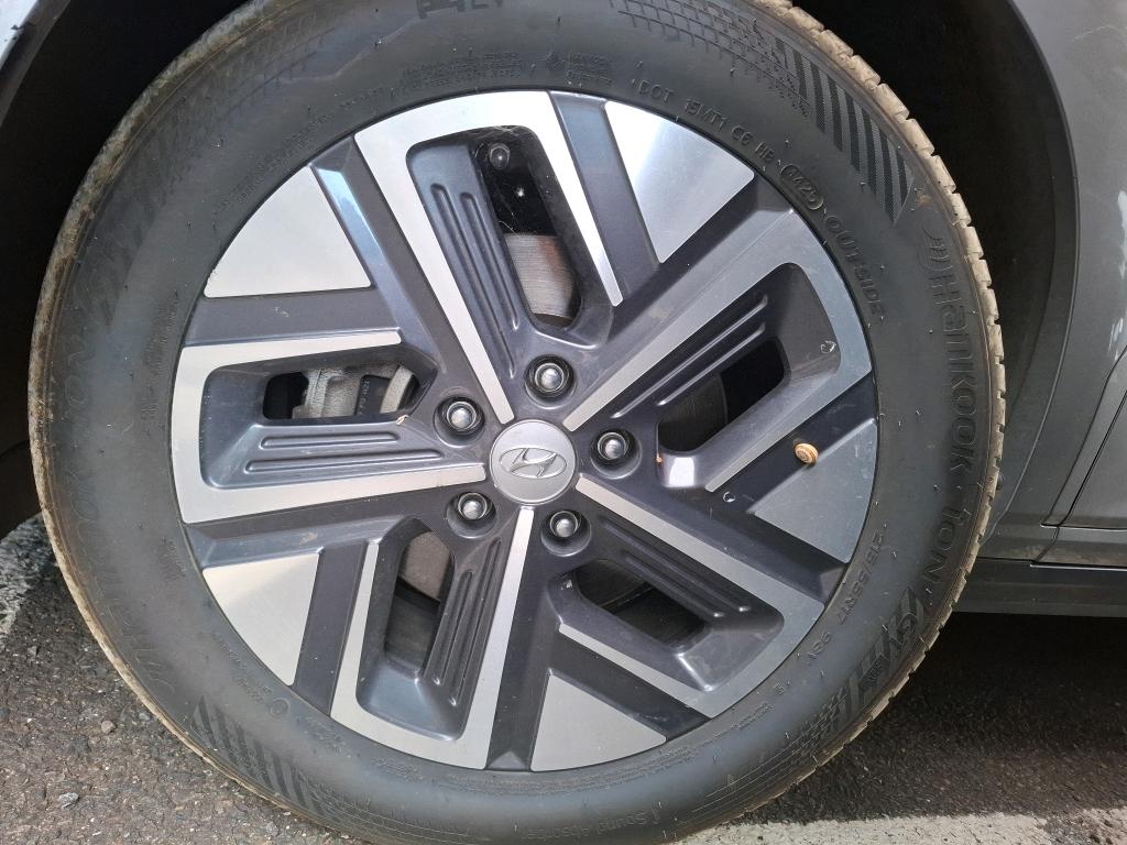 HYUNDAI  2022