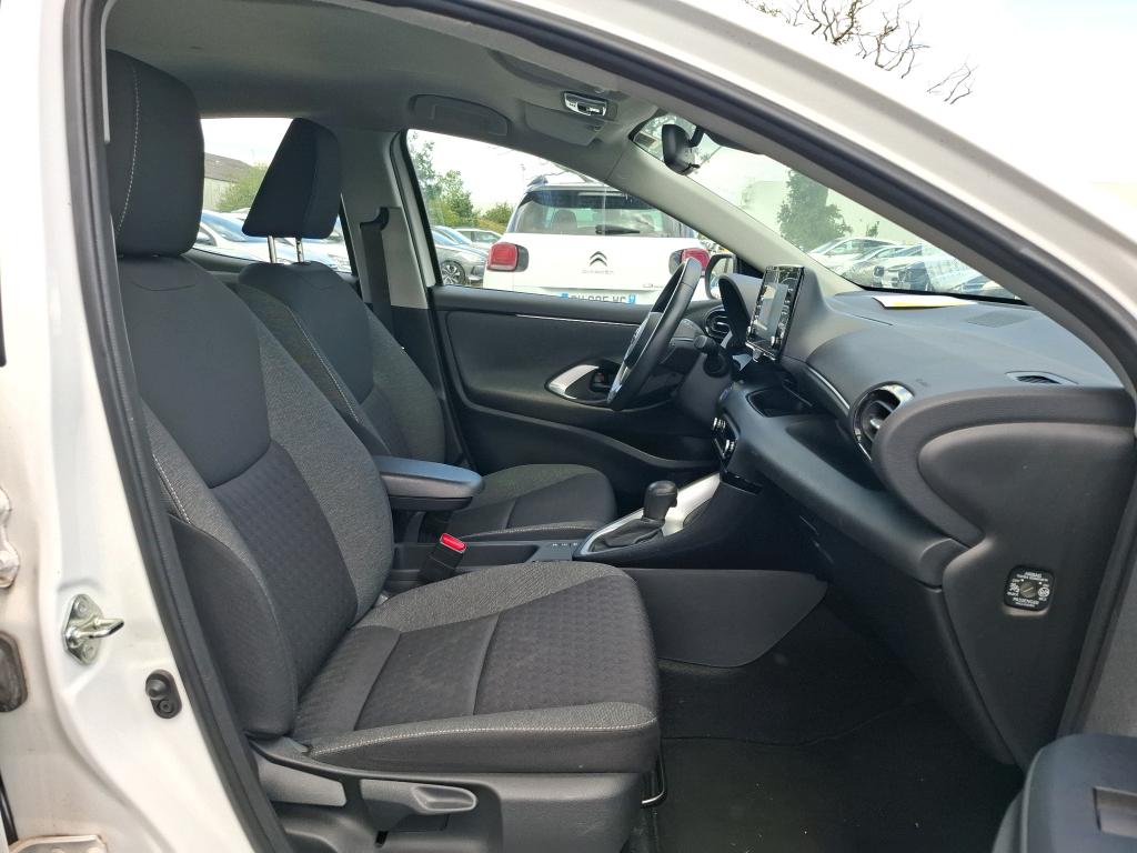 TOYOTA  2022