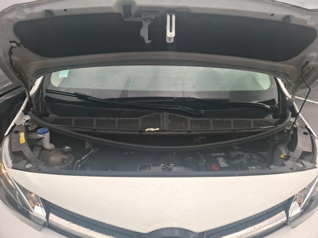 TOYOTA  2022
