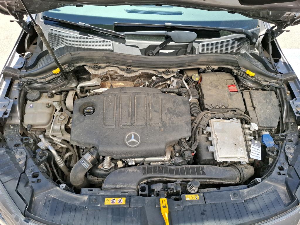 MERCEDES MERCEDES GLA II 200 d 8G-DCT AMG Line 2023