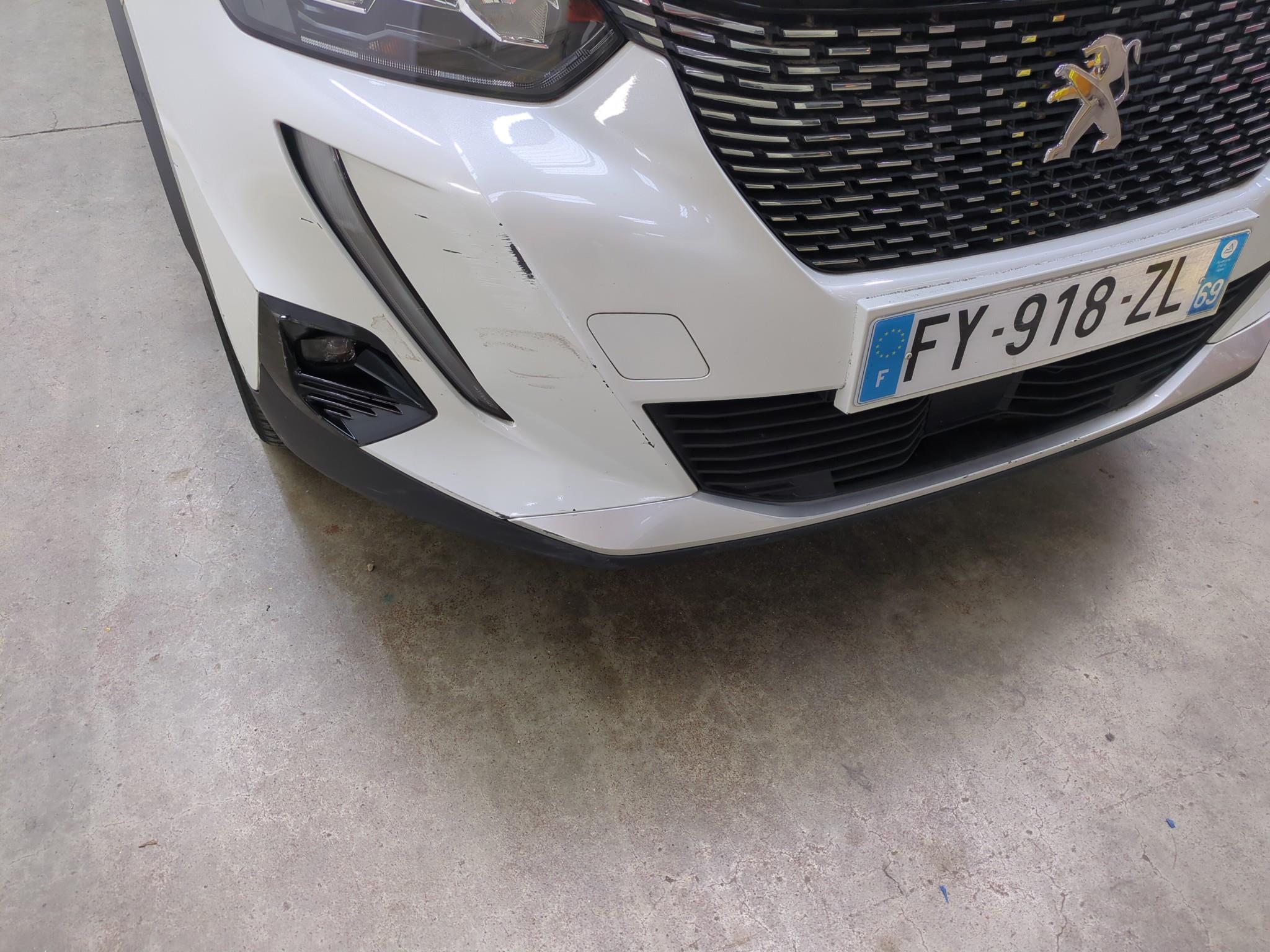 PEUGEOT 2008 BUSINESS BlueHDi 130 S&S EAT8 Allure 2021