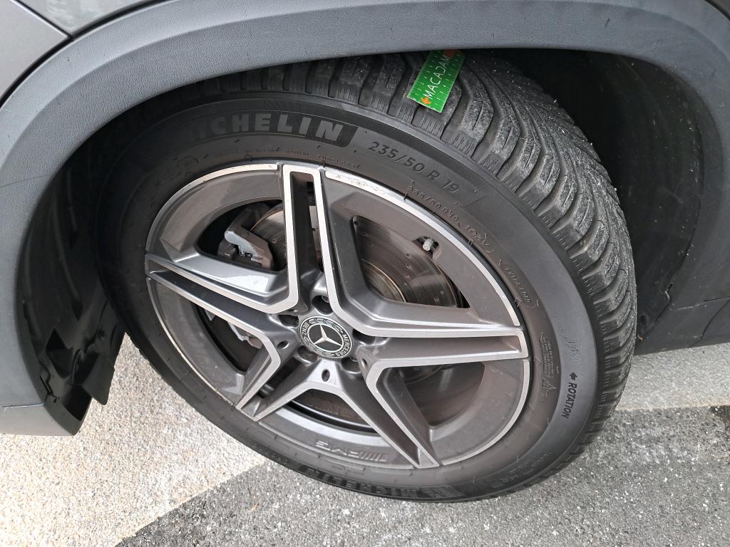 MERCEDES MERCEDES GLA II 200 d 8G-DCT AMG Line 2020