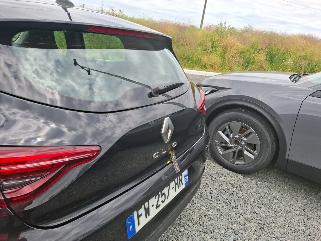 RENAULT RENAULT CLIO SOCIETE BLUE DCI 85 AIR NAV 2021