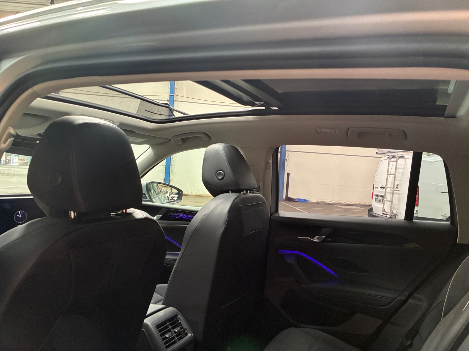 VOLKSWAGEN Tiguan 2.0 TDI 150ch DSG7 Elegance 2025