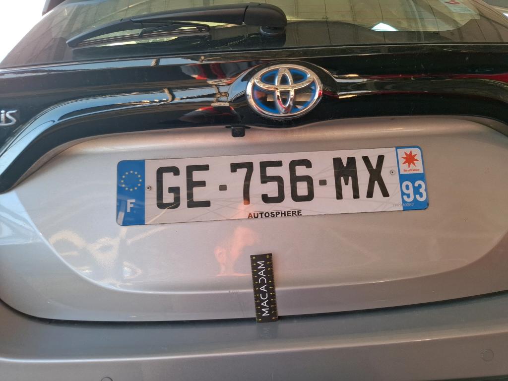 TOYOTA  2022