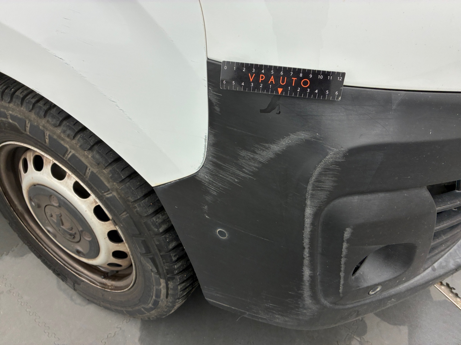 PEUGEOT EXPERT FGN TOLE STANDARD 2.0 BLUEHDI 120 S&S BVM6 ASPHALT 2020