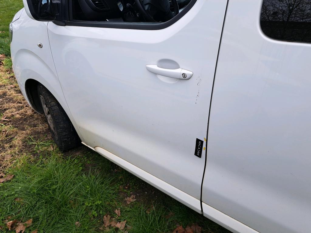 PEUGEOT PEUGEOT TRAVELLER BUSINESS Long BlueHDi 120ch S&S BVM6 2019